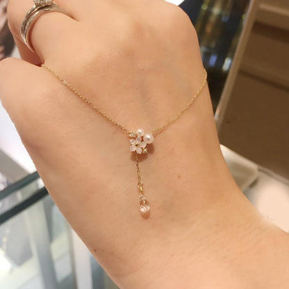 1286136864096 - Afarly