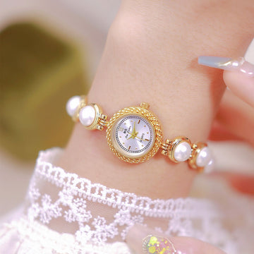 Pearl Elegance- New Light Luxury Bracelet Women's Watch.